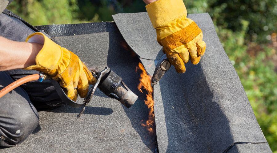 Professional flood damage restoration services in Cub Run, KY